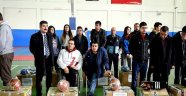 AMATÖR SPOR KULÜPLERİNE MALZEME YARDIMI