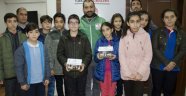Öğrencilerden Kızılay'a Bağış