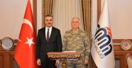 Orgeneral Dündar'dan Vali Baruş’a Ziyaret